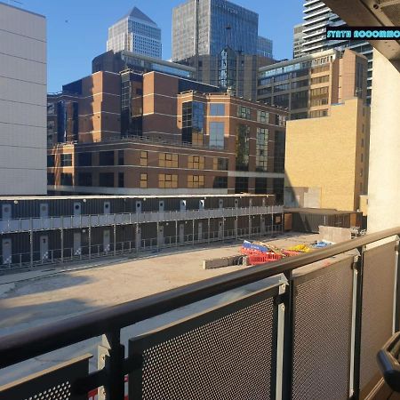 80S Retro 1Bed Studio Serviced Apartment Canary Wharf Perfect For Solo & Couple Travellers Londen Buitenkant foto
